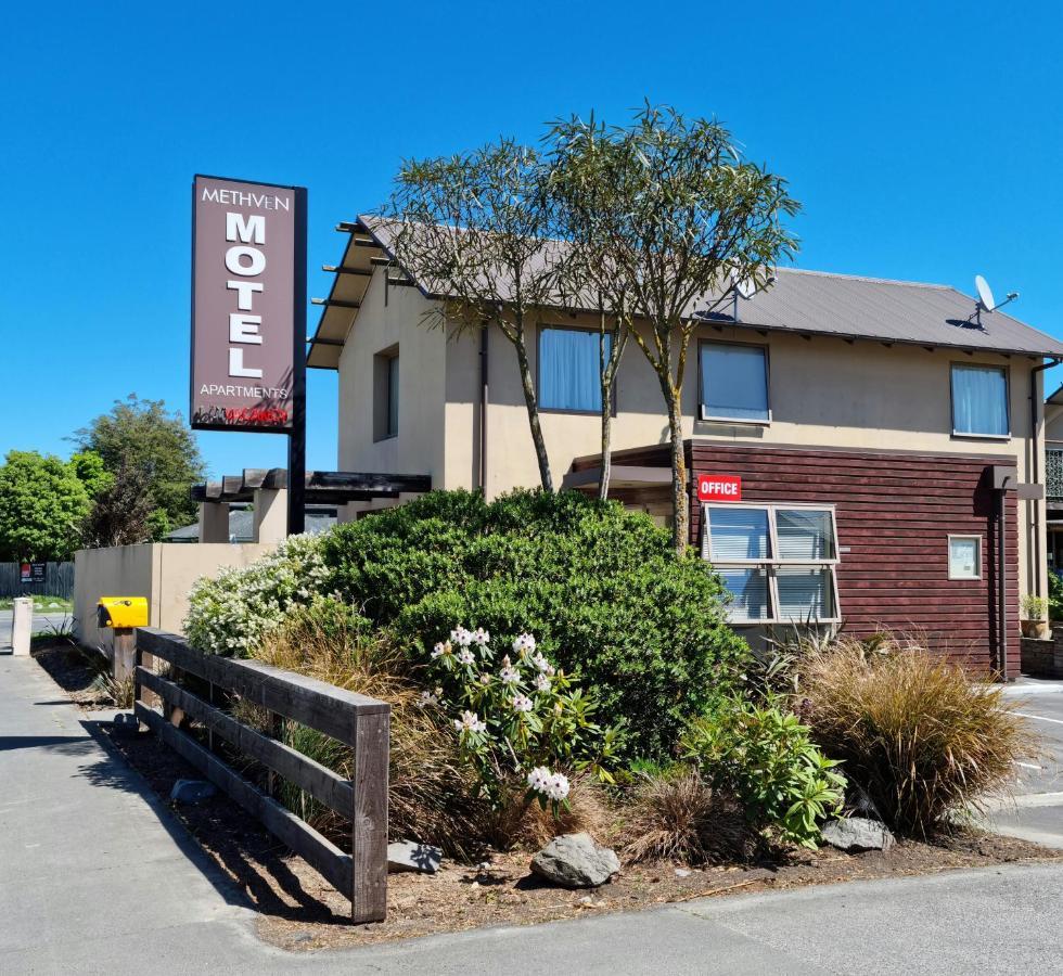 Methven Motel & Apartments Bagian luar foto