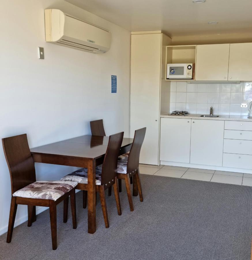 Methven Motel & Apartments Bagian luar foto