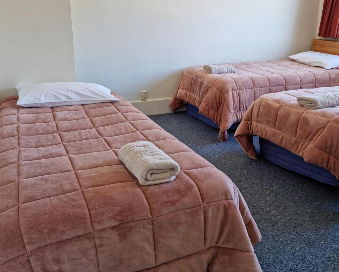 Methven Motel & Apartments Bagian luar foto