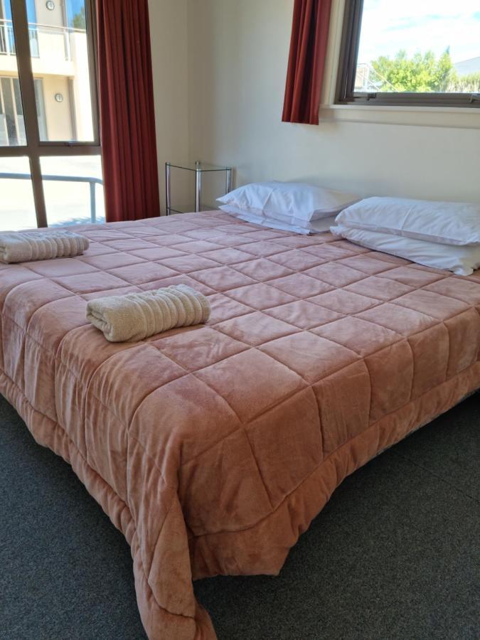 Methven Motel & Apartments Bagian luar foto