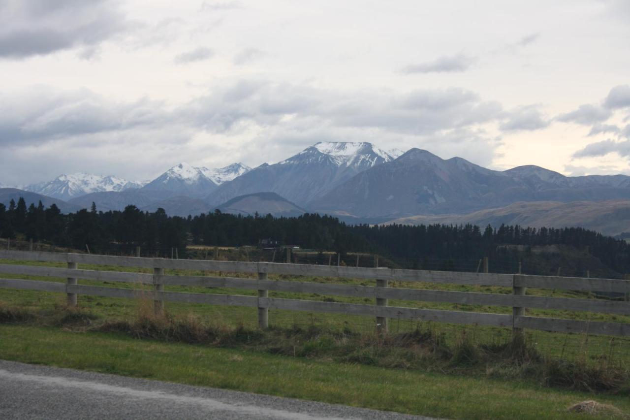 Methven Motel & Apartments Bagian luar foto